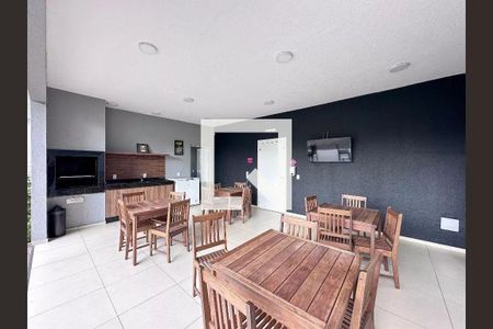 Apartamento à venda com 33m², 1 quarto e sem vaga Apartamento à venda com 33m², 1 quarto e sem vagaChurrasqueira