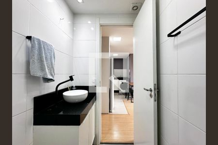 Apartamento à venda com 33m², 1 quarto e sem vagaBanheiro