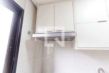 Sala e Cozinha de apartamento à venda com 2 quartos, 76m² em Vila Curuçá, Santo André