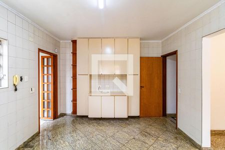 Casa à venda com 400m², 3 quartos e 2 vagasCozinha