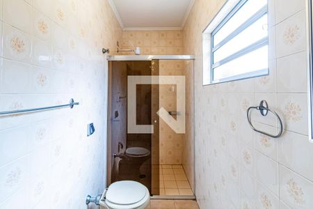 Casa à venda com 400m², 3 quartos e 2 vagasSuite - Banheiro