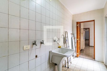 Casa à venda com 400m², 3 quartos e 2 vagasLavanderia