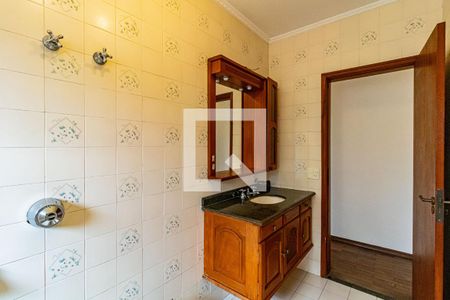 Casa à venda com 400m², 3 quartos e 2 vagasBanheiro social