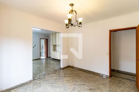 Casa à venda com 400m², 3 quartos e 2 vagasCopa