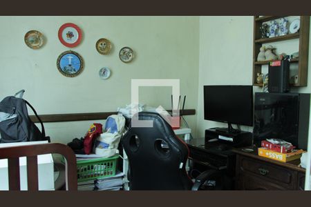 Apartamento à venda com 79m², 2 quartos e sem vagaEscritório