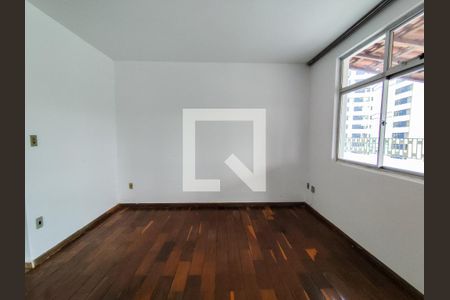 Apartamento para alugar com 180m², 4 quartos e 1 vaga Apartamento para alugar com 180m², 4 quartos e 1 vagaSala de Jantar