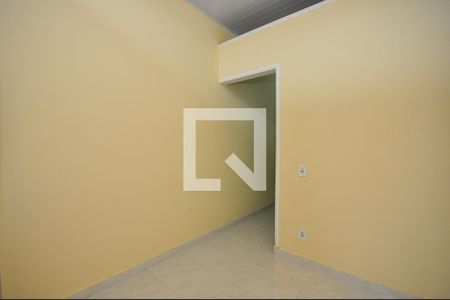 Cozinha de kitnet/studio para alugar com 1 quarto, 24m² em Parque Marabá, Taboão da Serra