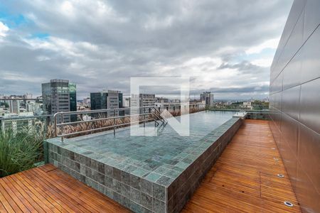Apartamento à venda com 25m², 1 quarto e sem vagaÁrea comum - Piscina