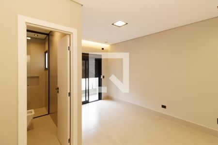 Suíte de casa à venda com 3 quartos, 113m² em Vila Gustavo, São Paulo