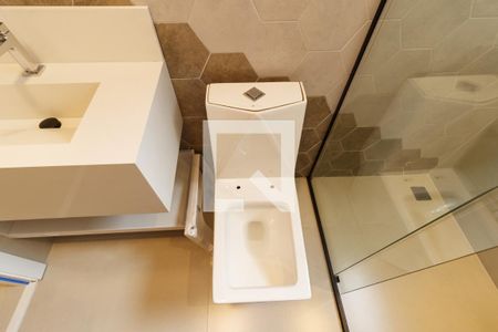 Casa à venda com 113m², 3 quartos e 2 vagas Casa à venda com 113m², 3 quartos e 2 vagasBanheiro