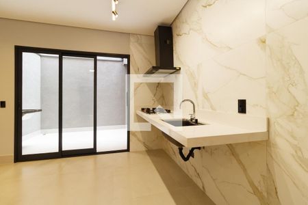 Casa à venda com 113m², 3 quartos e 2 vagas Casa à venda com 113m², 3 quartos e 2 vagasCozinha