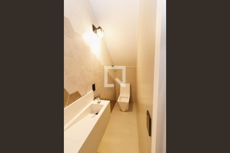 Casa à venda com 113m², 3 quartos e 2 vagas Casa à venda com 113m², 3 quartos e 2 vagasLavabo