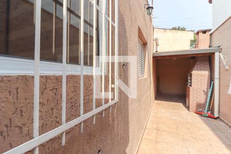 Casa para alugar com 93m², 2 quartos e 2 vagasQuintal