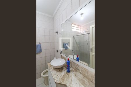 Casa para alugar com 93m², 2 quartos e 2 vagasBanheiro