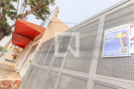 Casa para alugar com 93m², 2 quartos e 2 vagasFachada