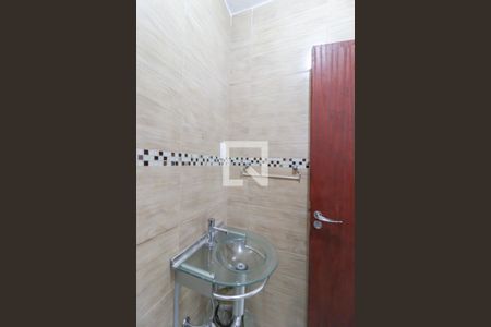 Casa para alugar com 93m², 2 quartos e 2 vagasBanheiro do quarto(Suíte)