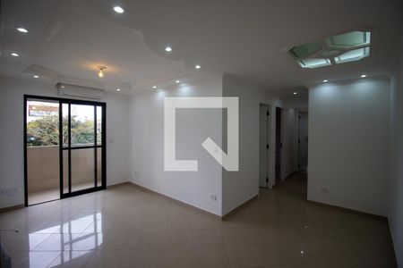 Sala de apartamento para alugar com 3 quartos, 70m² em Itaquera, São Paulo