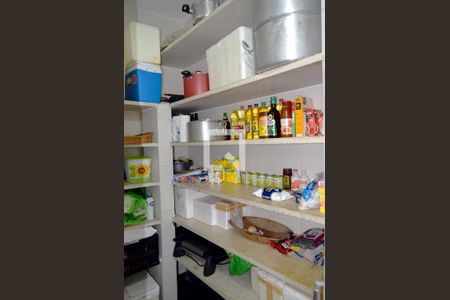 Apartamento à venda com 340m², 4 quartos e 2 vagasDespensa