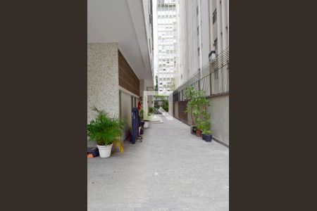 Apartamento à venda com 340m², 4 quartos e 2 vagasLateral