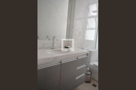 Apartamento à venda com 340m², 4 quartos e 2 vagasBanheiro social