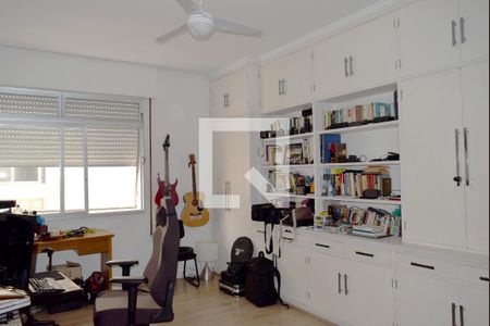 Apartamento à venda com 340m², 4 quartos e 2 vagasQuarto/Home office