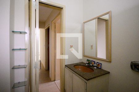 Apartamento à venda com 72m², 2 quartos e 2 vagasBanheiro 