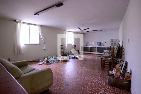 Casa à venda com 450m², 3 quartos e 2 vagas Casa à venda com 450m², 3 quartos e 2 vagasÁrea de Lazer - Salão de Festa