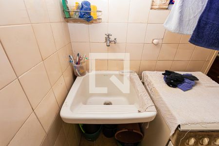 Apartamento à venda com 60m², 2 quartos e 1 vagaÁrea de Serviço