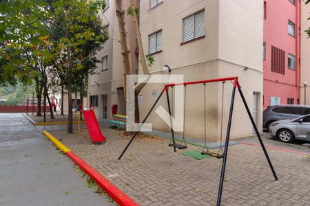 Apartamento à venda com 47m², 2 quartos e 1 vaga Apartamento à venda com 47m², 2 quartos e 1 vagaÁrea Comum - Playground