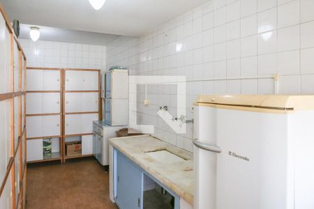 Cozinha e Área de Serviço de apartamento para alugar com 1 quarto, 57m² em Vila Romana, São Paulo
