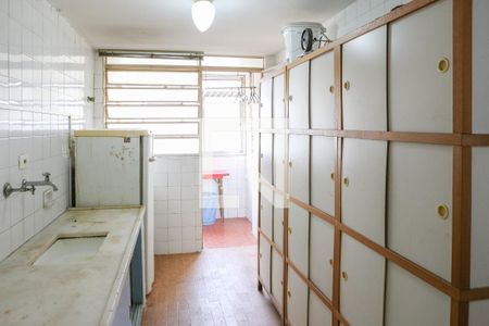 Cozinha e Área de Serviço de apartamento para alugar com 1 quarto, 57m² em Vila Romana, São Paulo