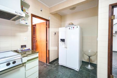 Casa à venda com 350m², 4 quartos e 3 vagasCozinha