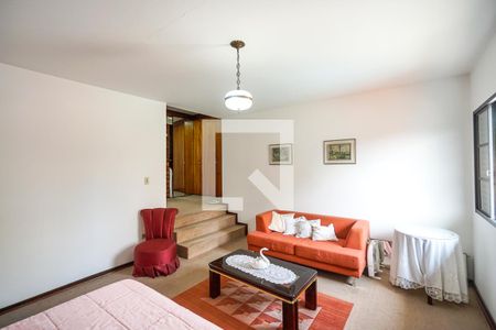 Casa à venda com 350m², 4 quartos e 3 vagasSuíte 01