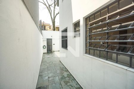 Casa à venda com 350m², 4 quartos e 3 vagasCorredor lateral