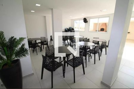 Apartamento à venda com 55m², 2 quartos e 2 vagasSalão de festas