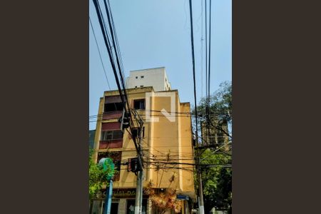 Apartamento à venda com 77m², 2 quartos e sem vagaFachada