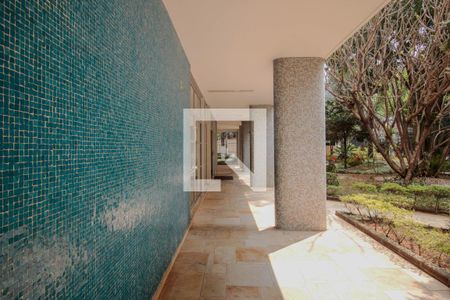 Apartamento à venda com 156m², 3 quartos e 1 vaga Apartamento à venda com 156m², 3 quartos e 1 vagaÁrea comum