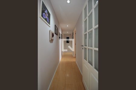 Apartamento à venda com 156m², 3 quartos e 1 vaga Apartamento à venda com 156m², 3 quartos e 1 vagaCorredor