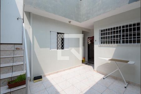 Casa à venda com 111m², 2 quartos e 2 vagasQuintal