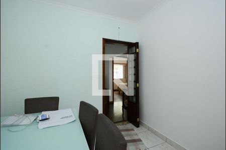 Casa à venda com 111m², 2 quartos e 2 vagascopa