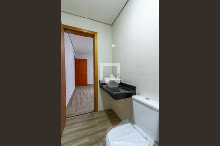 Casa à venda com 173m², 3 quartos e 4 vagas Casa à venda com 173m², 3 quartos e 4 vagasBanheiro da Suíte 2