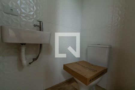 Casa à venda com 173m², 3 quartos e 4 vagas Casa à venda com 173m², 3 quartos e 4 vagasBanheiro de Serviço