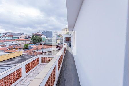 Casa à venda com 182m², 4 quartos e 4 vagas Casa à venda com 182m², 4 quartos e 4 vagasCorredor
