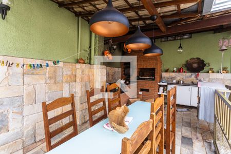 Casa à venda com 300m², 5 quartos e 3 vagasEspaço Gourmet