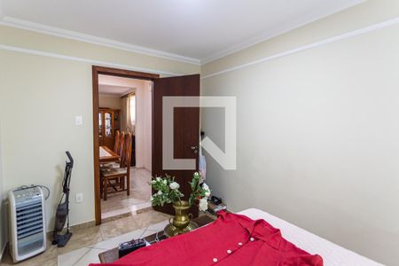 Casa à venda com 300m², 5 quartos e 3 vagasQuarto 2