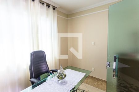 Casa à venda com 300m², 5 quartos e 3 vagasEscritório da Suíte 1