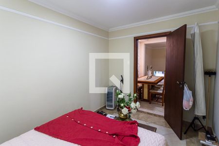 Casa à venda com 300m², 5 quartos e 3 vagasQuarto 2