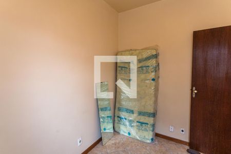 Casa à venda com 300m², 5 quartos e 3 vagasQuarto 2 da Casa de Fundos