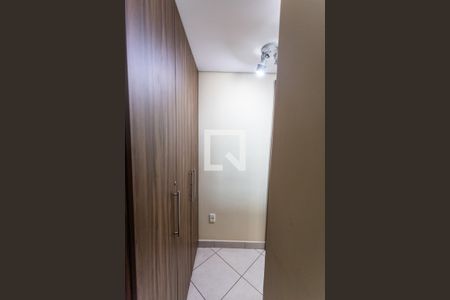 Casa à venda com 300m², 5 quartos e 3 vagasCloset da Suíte 2 no Terraço