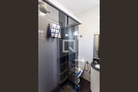 Casa à venda com 300m², 5 quartos e 3 vagasBanheiro da Suíte 1